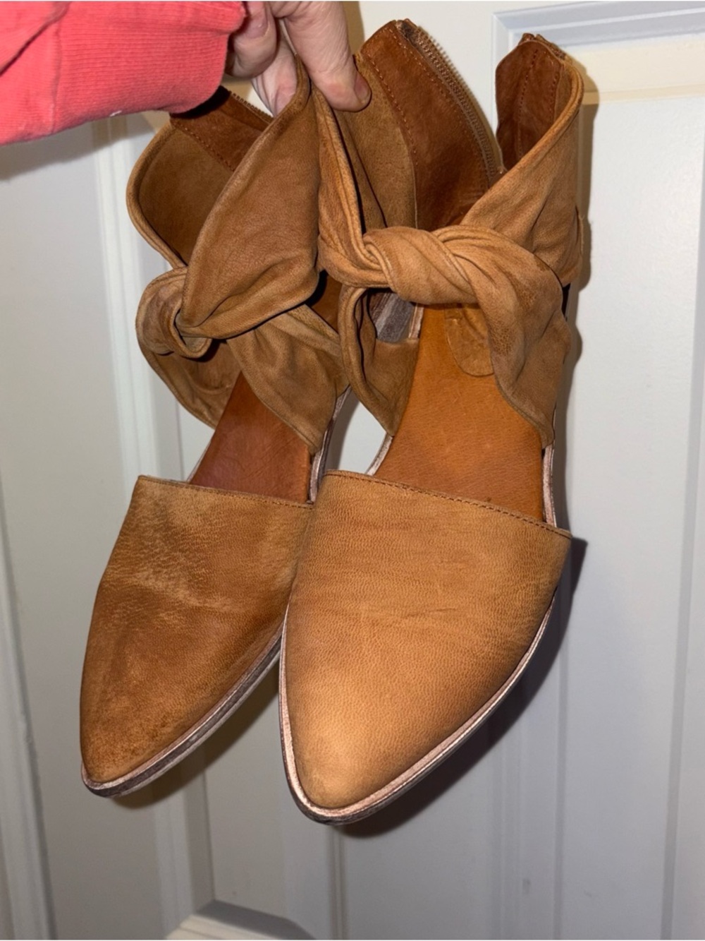 Free People Tan Knot Ankle Wrap Flats Pointed Toe Size 8